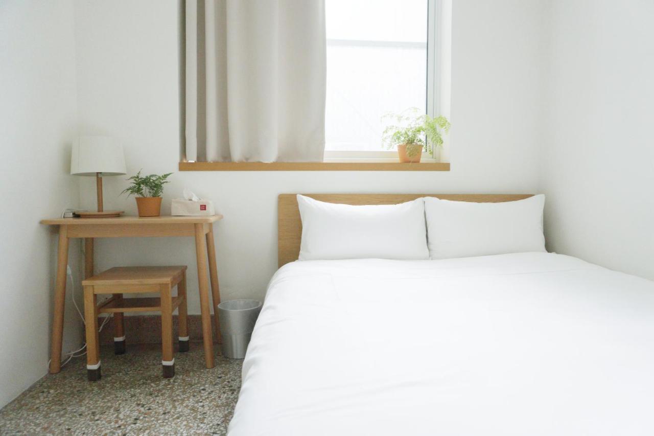 小巷旺宅 X 旺福 Lejlighed Tainan Eksteriør billede